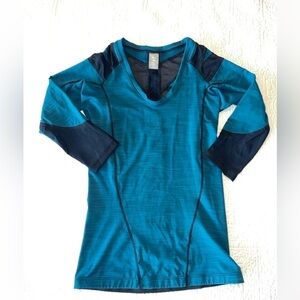 Intelliskin woman’s top